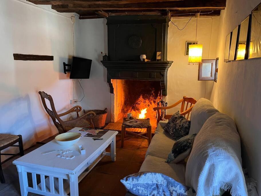 Casa De Diego El Barbero Benarrabá Dış mekan fotoğraf